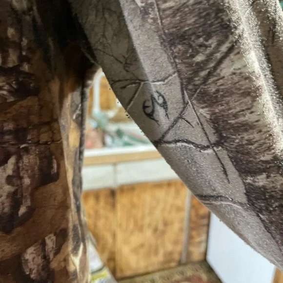 Realtree and Mossy Oak Women's Performance Camo Pullover Hoodie size X-Large - Picture 9 of 9